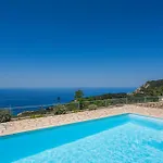 Aurora Villa *