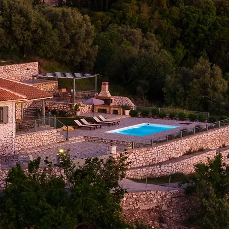 Villa Aurora Athanion
